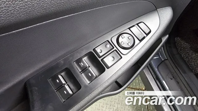 2020 Hyundai All New Tucson Diesel 2.0 2WD Sold VIN KMHJ381ABLU216053 – exterior detail