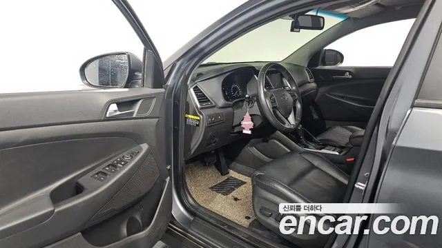 2018 Hyundai All New Tucson Diesel 1.7 2WD Sold VIN KMHJ5815GJU762717 – exterior detail