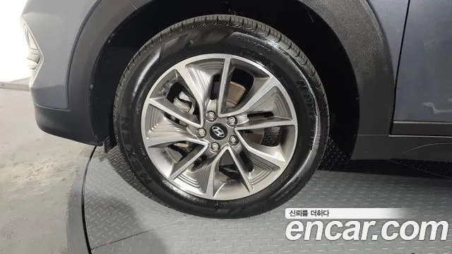 2018 Hyundai All New Tucson Diesel 1.7 2WD Sold VIN KMHJ5815GJU762717 – trunk area