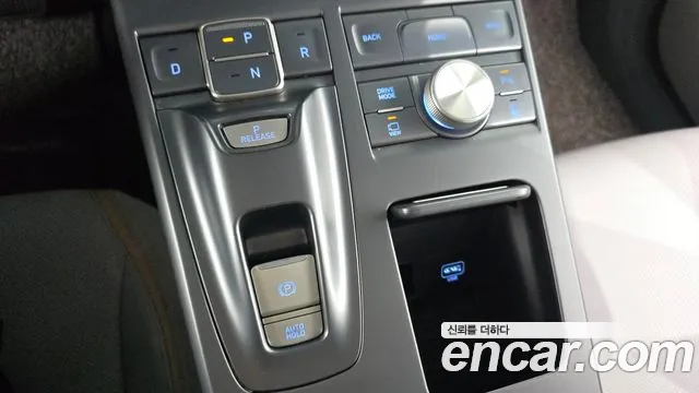 2019 Hyundai Nexo Premium Sold VIN KMHJ8816FKU000586 – rear exterior
