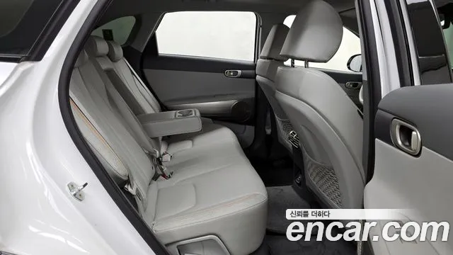 2021 Hyundai Nexo Premium Sold VIN KMHJ8816FMU012202 – rear exterior 2021 Hyundai Nexo Premium Sold VIN KMHJ8816FMU012202 – rear exterior