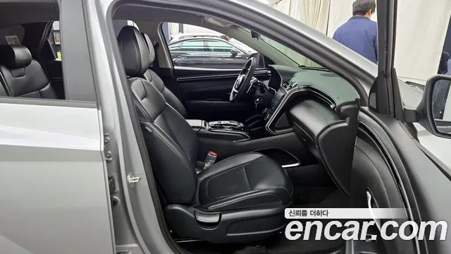 2021 Hyundai Tucson (NX4) Diesel 2.0 2WD Sold VIN KMHJB81CBMU013802 – trunk area