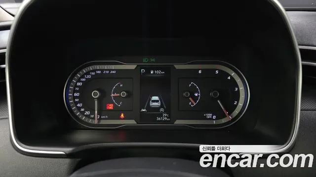 2021 Hyundai Tucson (NX4) Diesel 2.0 2WD Sold VIN KMHJB81CBMU039623 – interior seats