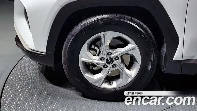 2023 Hyundai Tucson (NX4) Diesel 2.0 2WD Sold VIN KMHJB81CBPU189713 – undercarriage