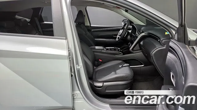 2023 Hyundai Tucson (NX4) Diesel 2.0 2WD Sold VIN KMHJB81CBPU223610 – interior seats