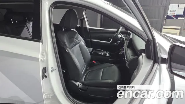 2024 Hyundai The New Tucson Hybrid (NX4) HEV 1.6 2WD Sold VIN KMHJC811BRU277962 – trunk area