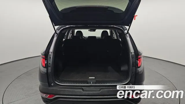 2023 Hyundai Tucson Hybrid (NX4) Premium 4WD Sold VIN KMHJC811DPU174424 – interior seats 2023 Hyundai Tucson Hybrid (NX4) Premium 4WD Sold VIN KMHJC811DPU174424 – interior seats