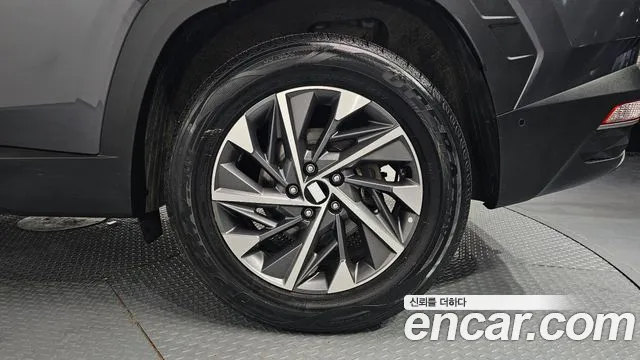 2023 Hyundai Tucson Hybrid (NX4) Premium 4WD Sold VIN KMHJC811DPU174424 – exterior detail 2023 Hyundai Tucson Hybrid (NX4) Premium 4WD Sold VIN KMHJC811DPU174424 – exterior detail