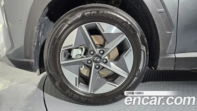 2024 Hyundai The New Tucson (NX4) Gasoline 1.6 Turbo 2WD Sold VIN KMHJC81BGRU352507 – trunk area