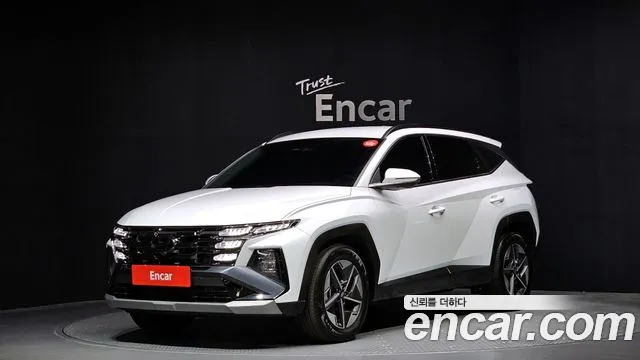 2024 Hyundai The New Tucson (NX4) Gasoline 1.6 Turbo 2WD Sold VIN KMHJC81BGRU370427 – trunk area 2024 Hyundai The New Tucson (NX4) Gasoline 1.6 Turbo 2WD Sold VIN KMHJC81BGRU370427 – trunk area
