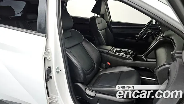 2023 Hyundai Tucson (NX4) Diesel 2.0 2WD Sold VIN KMHJC81CBPU253334 – interior seats