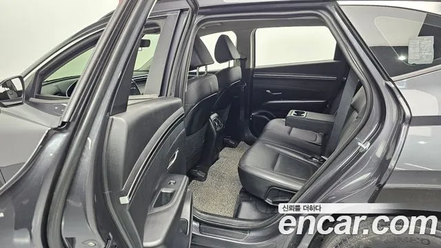 2021 Hyundai Tucson (NX4) Diesel 2.0 4WD Sold VIN KMHJC81CDMU033971 – rear exterior