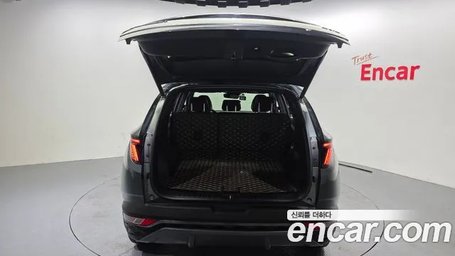 2022 Hyundai Tucson Hybrid (NX4) Inspiration 2WD Sold VIN KMHJE811BNU042391 – trunk area 2022 Hyundai Tucson Hybrid (NX4) Inspiration 2WD Sold VIN KMHJE811BNU042391 – trunk area