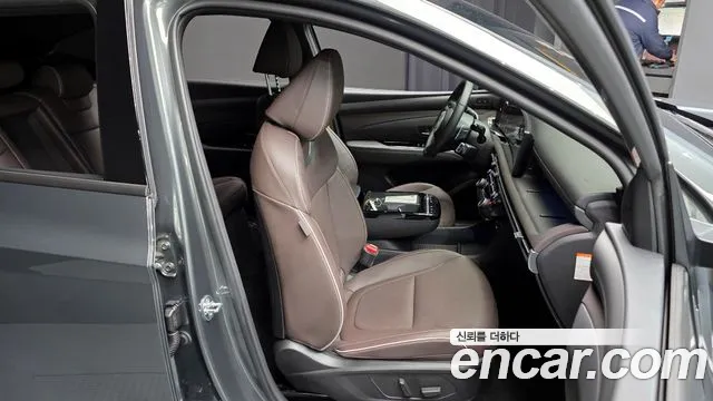 2025 Hyundai The New Tucson Hybrid (NX4) HEV 1.6 4WD Sold VIN KMHJE811DSU311121 – exterior detail 2025 Hyundai The New Tucson Hybrid (NX4) HEV 1.6 4WD Sold VIN KMHJE811DSU311121 – exterior detail