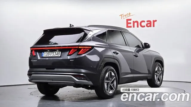 2025 Hyundai The New Tucson Hybrid (NX4) HEV 1.6 4WD Sold VIN KMHJE811DSU313545 – rear exterior
