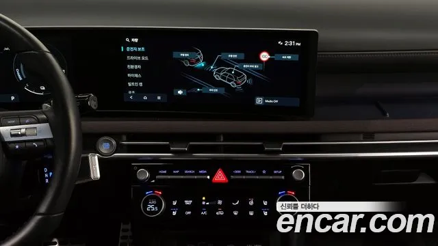 2025 Hyundai The New Tucson Hybrid (NX4) HEV 1.6 4WD Sold VIN KMHJE811DSU313545 – exterior detail