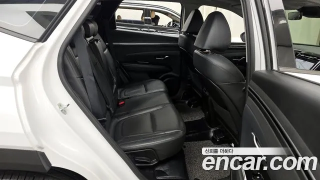 2021 Hyundai Tucson (NX4) Gasoline 1.6 Turbo 4WD Sold VIN KMHJE81BHMU052777 – interior seats