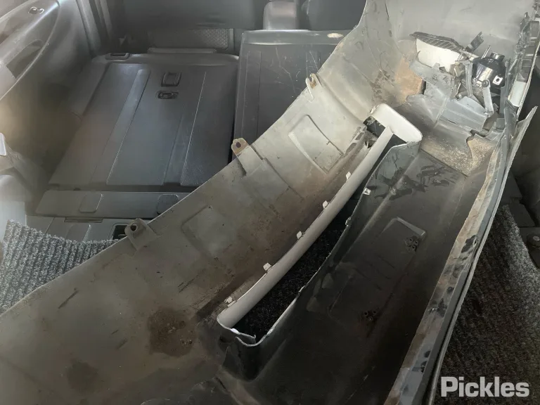 2010 Hyundai Tucson Damaged VIN KMHJN81BMAU189185 – dashboard 2010 Hyundai Tucson Damaged VIN KMHJN81BMAU189185 – dashboard