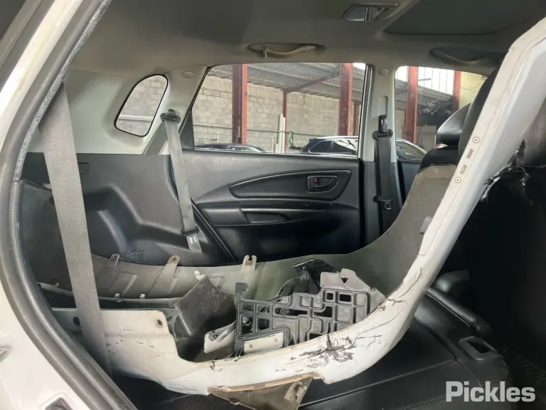 2010 Hyundai Tucson Damaged VIN KMHJN81BMAU189185 – photo 25 2010 Hyundai Tucson Damaged VIN KMHJN81BMAU189185 – photo 25