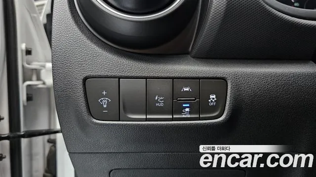 2019 Hyundai Kona Electric Premium Sold VIN KMHK381GFKU036416 – photo 16