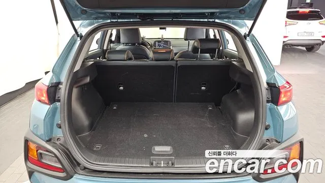 2018 Hyundai Kona 1.6 Turbo 2WD Sold VIN KMHK4815GJU035984 – trunk area 2018 Hyundai Kona 1.6 Turbo 2WD Sold VIN KMHK4815GJU035984 – trunk area