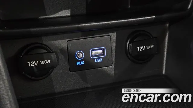2018 Hyundai Kona 1.6 Turbo 2WD Sold VIN KMHK4815GJU040935 – interior seats