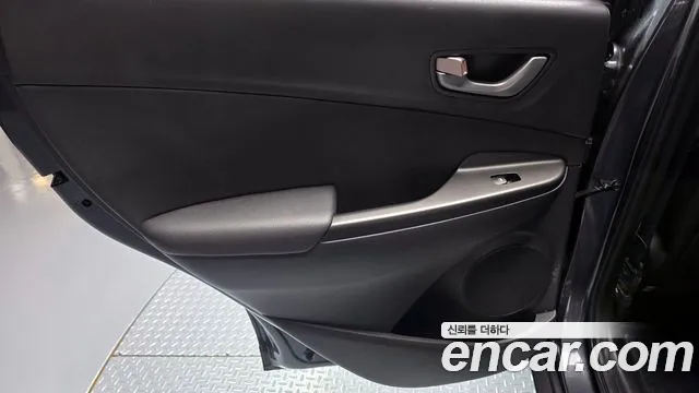 2020 Hyundai Kona 1.6 Turbo 2WD Sold VIN KMHK4815GLU445810 – interior seats