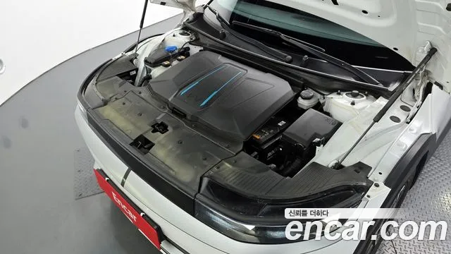 2023 Hyundai Ioniq 5 Long range Sold VIN KMHKL81EFPU185729 – interior seats