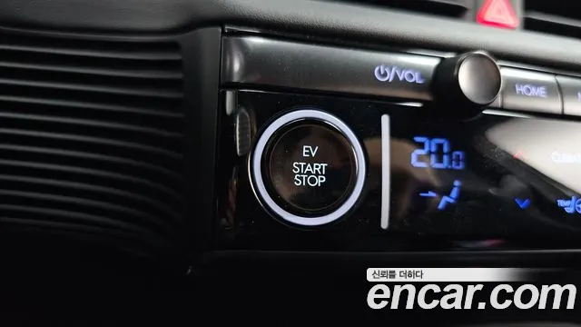 2025 Hyundai Ioniq 5 N Sold VIN KMHKN818PSU008537 – dashboard