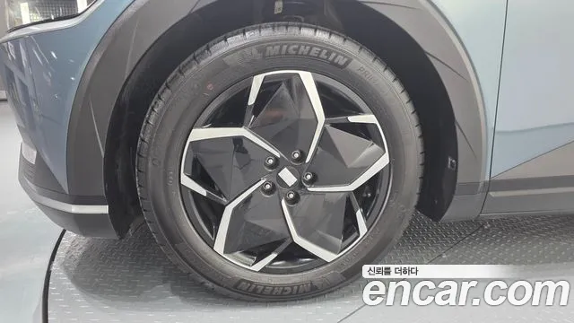 2024 Hyundai Ioniq 5 Long range Sold VIN KMHKN81EFRU258519 – interior seats