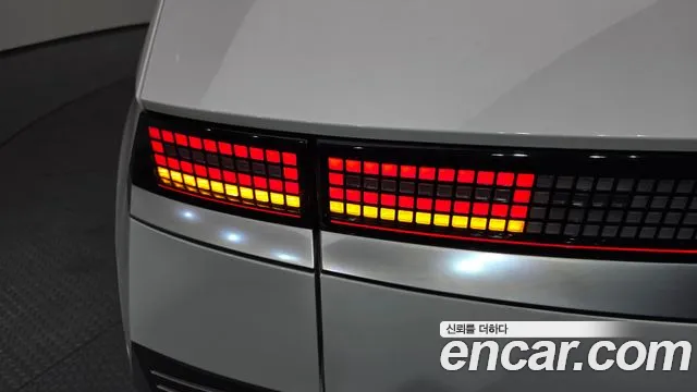 2022 Hyundai Ioniq 5 Long range VIN KMHKR81AFNU088716