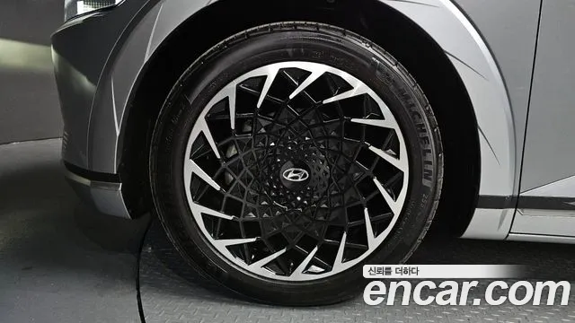 2022 Hyundai Ioniq 5 Long Range AWD Sold VIN KMHKR81CPNU047601 – trunk area 2022 Hyundai Ioniq 5 Long Range AWD Sold VIN KMHKR81CPNU047601 – trunk area