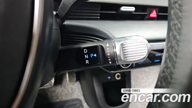 2023 Hyundai Ioniq 5 Long range Sold VIN KMHKR81EFPU120179 – interior seats 2023 Hyundai Ioniq 5 Long range Sold VIN KMHKR81EFPU120179 – interior seats
