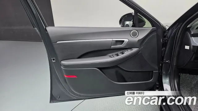 2026 Hyundai Sonata The Edge (DN8) 1.6 Turbo Sold VIN KMHL1412BTA554641 – exterior detail