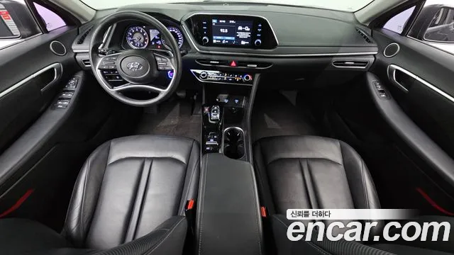 2020 Hyundai Sonata (DN8) 2.0 Sold VIN KMHL141EBLA009650 – undercarriage