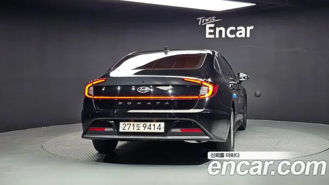2020 Hyundai Sonata (DN8) 2.0 Sold VIN KMHL141EBLA010975 – engine bay