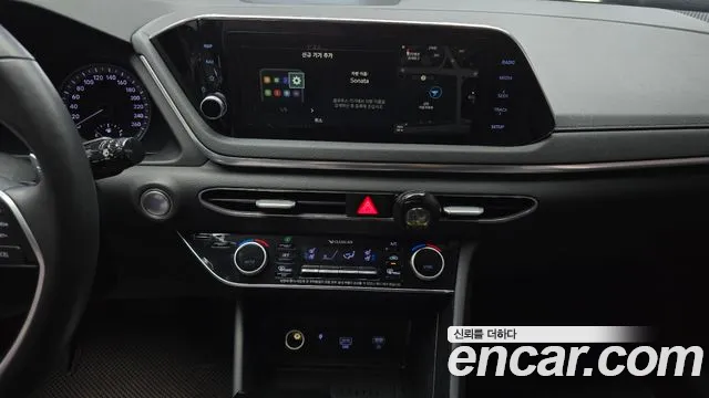 2020 Hyundai Sonata (DN8) 2.0 Sold VIN KMHL141EBLA015725 – interior seats 2020 Hyundai Sonata (DN8) 2.0 Sold VIN KMHL141EBLA015725 – interior seats