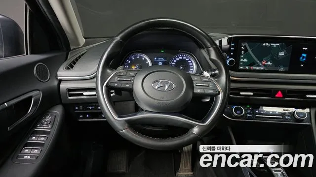 2020 Hyundai Sonata (DN8) 2.0 Sold VIN KMHL141EBLA016311 – engine bay