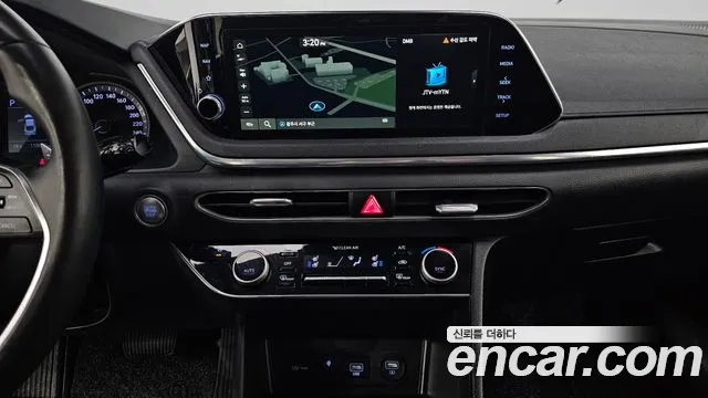 2020 Hyundai Sonata (DN8) 2.0 Sold VIN KMHL141EBLA023520 – interior seats