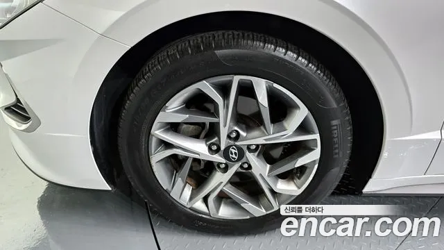 2020 Hyundai Sonata (DN8) 2.0 Sold VIN KMHL141EBLA028943 – rear exterior