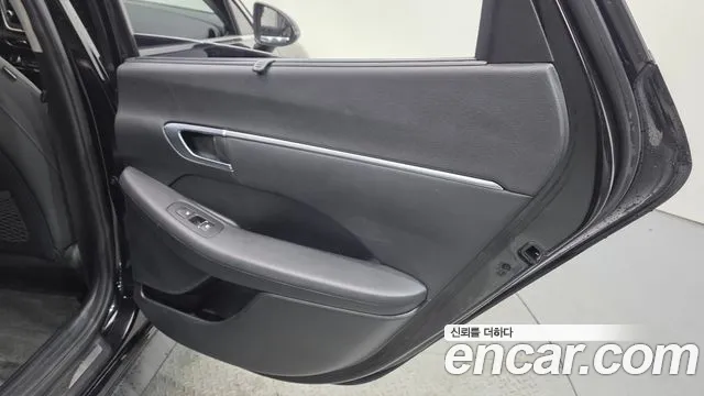 2020 Hyundai Sonata (DN8) 2.0 Sold VIN KMHL141EBLA034685 – trunk area 2020 Hyundai Sonata (DN8) 2.0 Sold VIN KMHL141EBLA034685 – trunk area