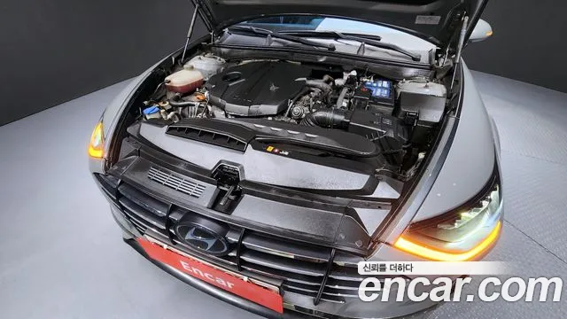 2020 Hyundai Sonata (DN8) 2.0 Sold VIN KMHL141EBLA040393 – trunk area