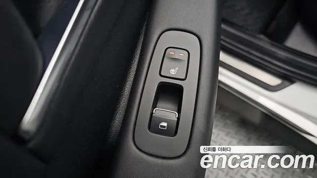 2020 Hyundai Sonata (DN8) 2.0 Sold VIN KMHL141EBLA063267 – side profile