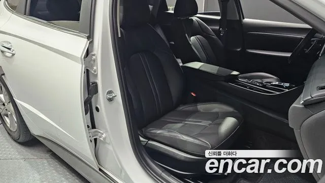 2020 Hyundai Sonata (DN8) 2.0 Sold VIN KMHL141EBLA063267 – photo 13
