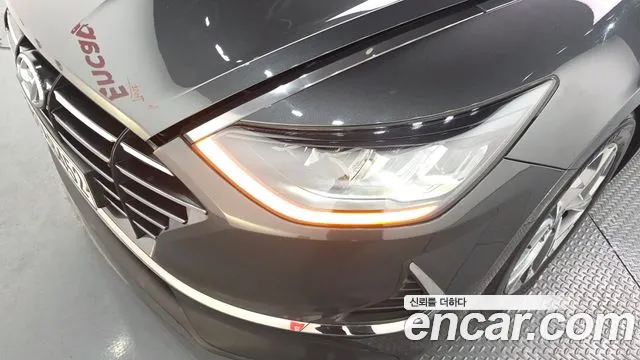 2020 Hyundai Sonata (DN8) 2.0 Sold VIN KMHL141EBLA063909 – interior seats