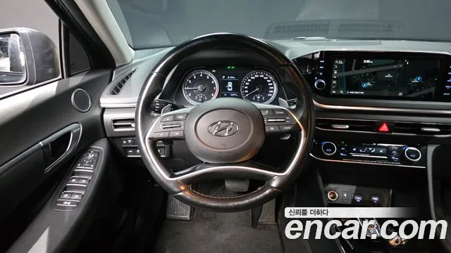2020 Hyundai Sonata (Dn8) 2.0 Sold VIN KMHL141EBLA067203 – front exterior