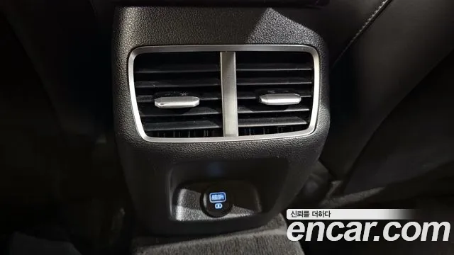 2020 Hyundai Sonata (DN8) 2.0 Sold VIN KMHL141EBLA067535 – exterior detail
