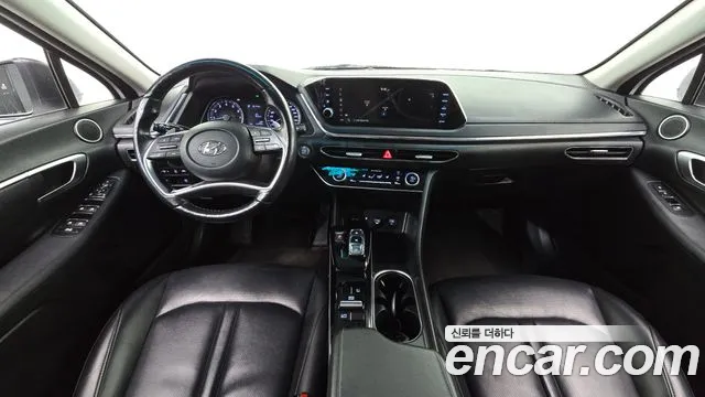 2020 Hyundai Sonata (DN8) 2.0 Sold VIN KMHL141EBLA067984 – undercarriage