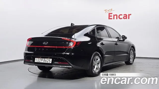2020 Hyundai Sonata (DN8) 2.0 Sold VIN KMHL141EBLA080520 – side profile