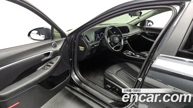 2020 Hyundai Sonata (Dn8) 2.0 Sold VIN KMHL141EBLA088746 – front exterior